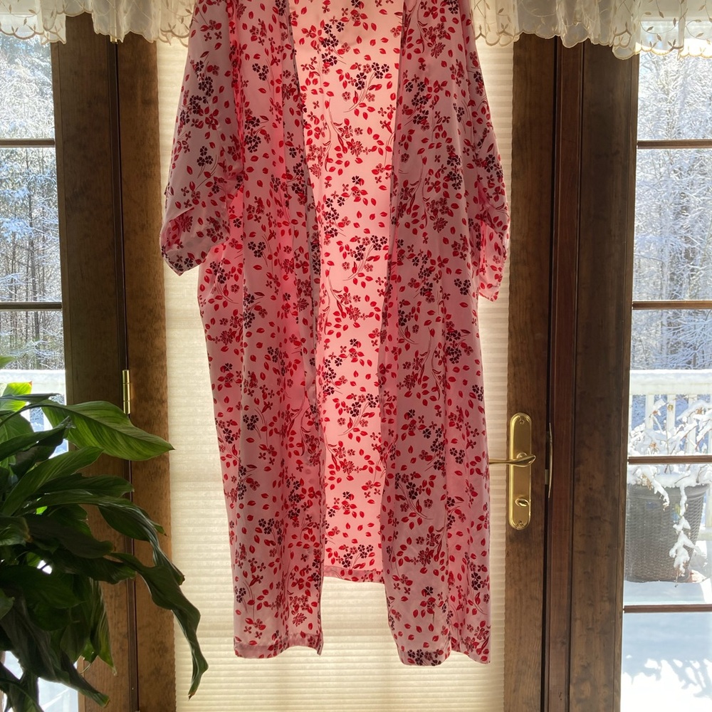 Floral Pink and Red Kimono